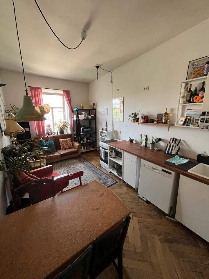 Möblierte 2-Zimmer-Wohnung im Westend – befristet: 24.07-18.09.25