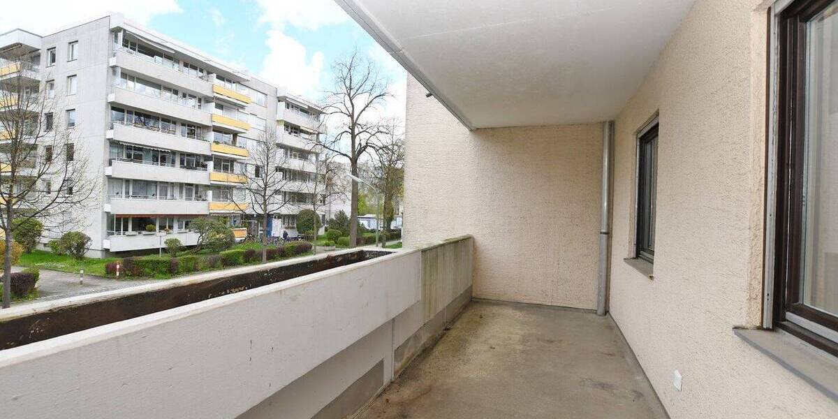 Etagenwohnung München Laim - 4 Zimmer, 141 m&sup2;, 2.000&euro; | Angebot:26740029