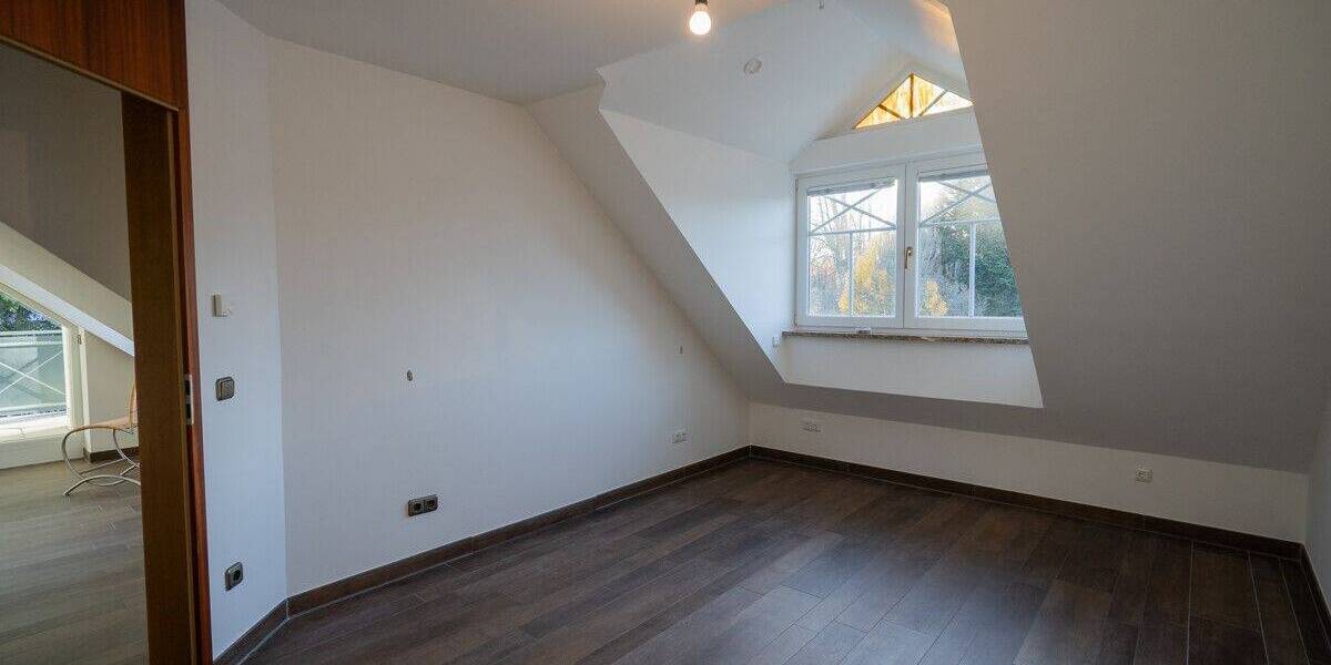 Etagenwohnung Unterhaching - 2 Zimmer, 85 m&sup2;, 669.900&euro; | Angebot:25779887