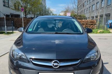 Opel Astra 211.000 km 2.850 &euro; München 81379