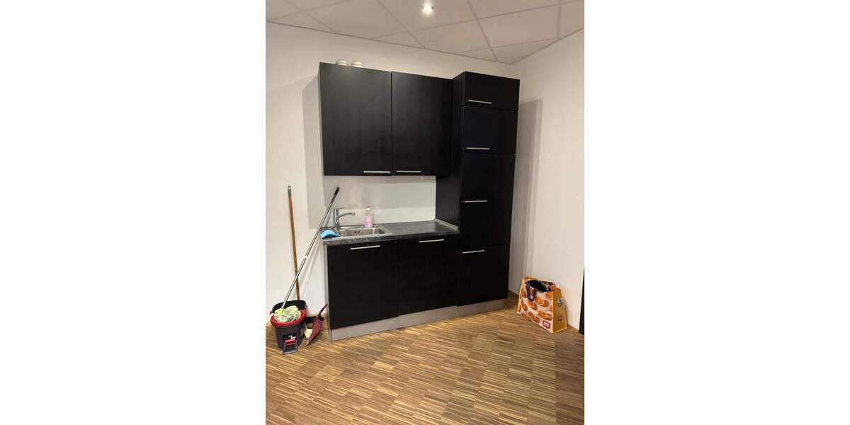 Gewerbeobjekt Kirchheim bei München Heimstetten - 4 Zimmer, 163 m&sup2;, 2.500&euro; | Angebot:25745935