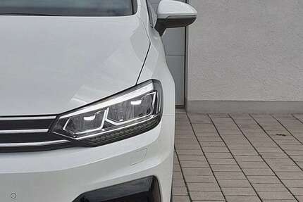 VW Touran 131.000 km 21.499 &euro; Aschheim 85609