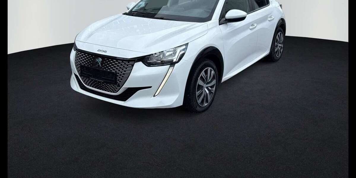 Peugeot 208 30.000 km 14.690 &euro; Wolfratshausen / Ob. 82515