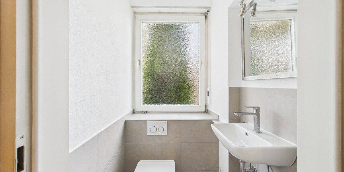 Doppelhaushälfte Germering - 4 Zimmer, 157 m&sup2;, 2.500&euro; | Angebot:23565010