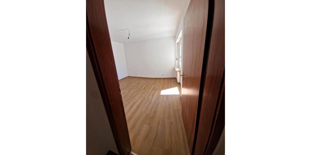 Etagenwohnung Germering - 2 Zimmer, 55 m&sup2;, 1.100&euro; | Angebot:26305558