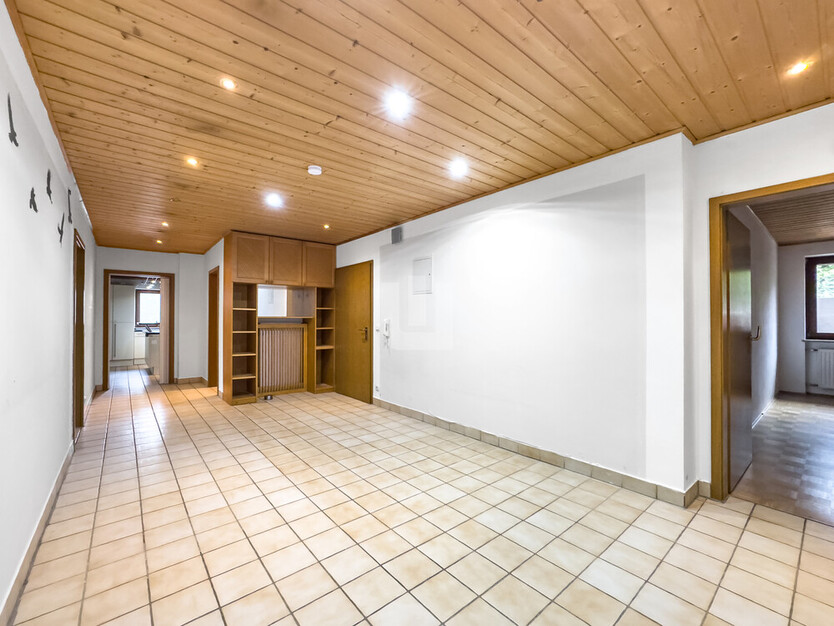 WINDISCH IMMOBILIEN – Gewerbeimmobilie mit vier Büros und einer Wohnung - ideal für den Mittelstand 10.5 zimmer