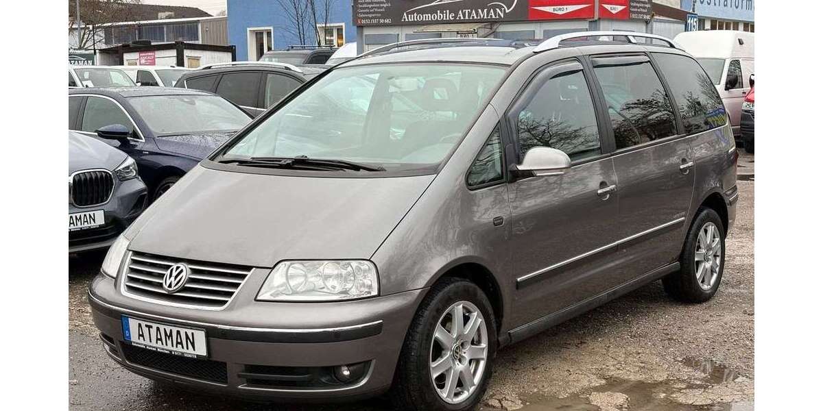 VW Sharan 285.281 km 2.900 &euro; München 81243