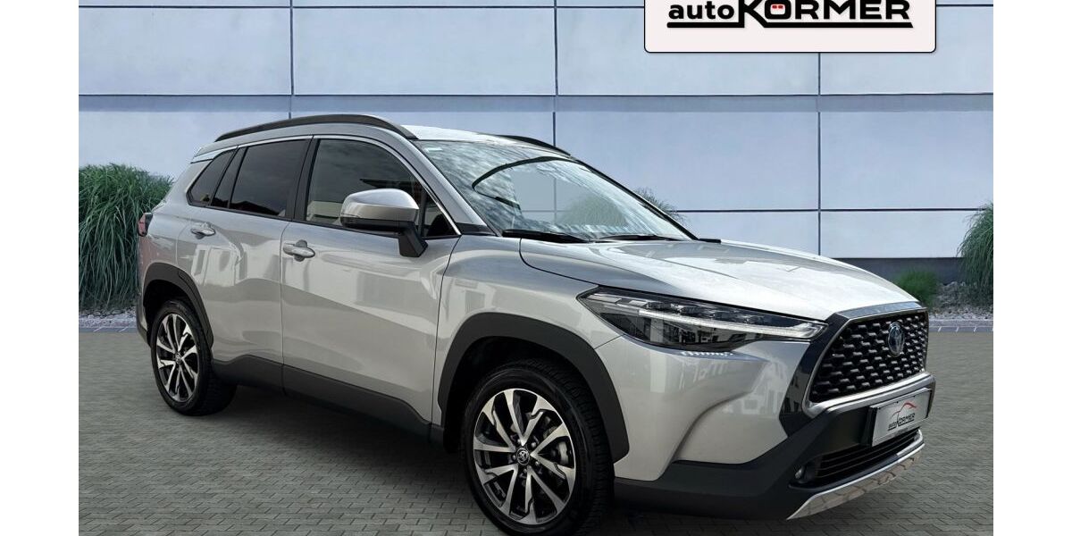 Toyota Corolla Cross 31.940 km 29.989 € Ismaning 85737