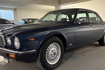 Jaguar Daimler 109.317 km 28.900 &euro; München 81737