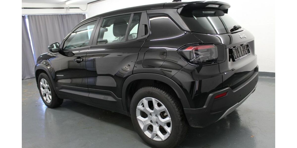 Jeep Avenger 35.524 km 17.979 &euro; München 80993