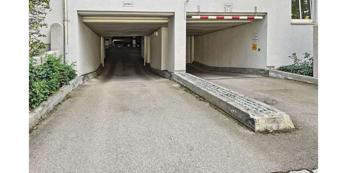 Garagen / Stellplätze München Moosach - 25.000&euro; | Angebot:27552352