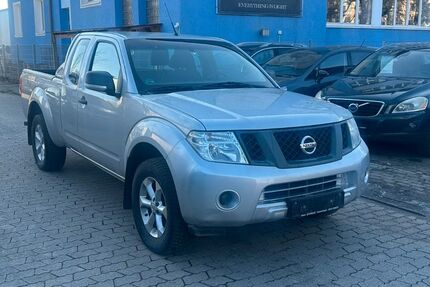 Nissan Navara 138.000 km 12.990 &euro; MÜNCHEN 81243