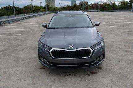Skoda Octavia 107.000 km 19.960 &euro; München 80686