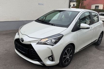 Toyota Yaris 57.958 km 14.490 &euro; München 80999