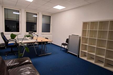 Gewerbeobjekt Unterföhring - 750&euro; | Angebot:26300979
