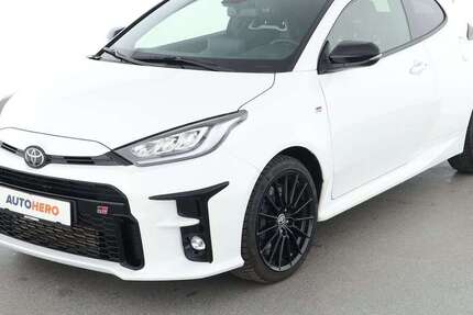 Toyota Yaris 33.282 km 31.350 &euro; Neufahrn 85375