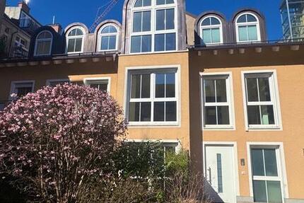 Wohnung München Au-Haidhausen - 4 Zimmer, 125 m&sup2;, 3.000&euro; | Angebot:26059575