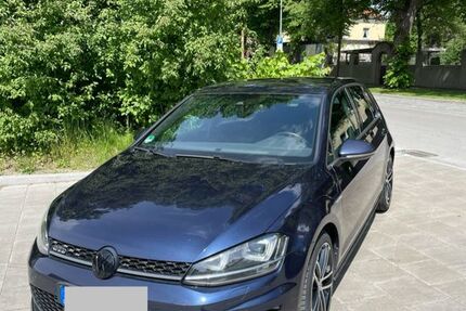 VW Golf 138.000 km 14.400 &euro; München 80637