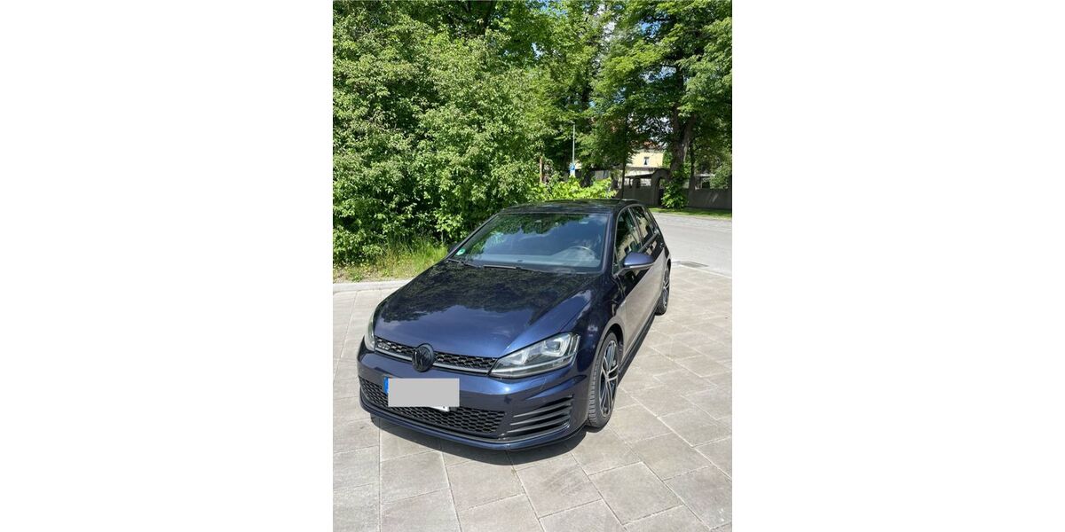 VW Golf 138.000 km 14.400 &euro; München 80637