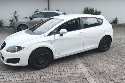 Seat Leon 135.000 km 4.800 &euro; München 81929