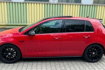 VW Golf