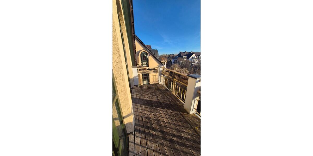 Herrliche Dachwohnung in MUC-Feldmoching von Privat zu verkaufen 1 zimmer