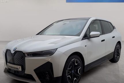 BMW iX 11.762 km 91.301 &euro; München 80939