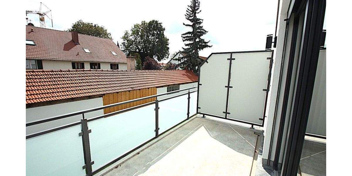 **Attraktiver Wohntraum** Sonnige 3 Zimmer-Whg. mit Balkon, TG + Stpl. in Neufahrn (S1) 3 zimmer