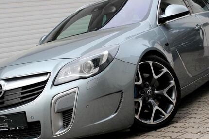 Opel Insignia 89.400 km 12.490 &euro; München 81243