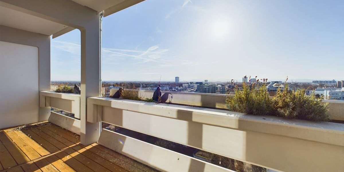 Etagenwohnung München Bogenhausen - 3 Zimmer, 94 m&sup2;, 2.200&euro; | Angebot:26461649