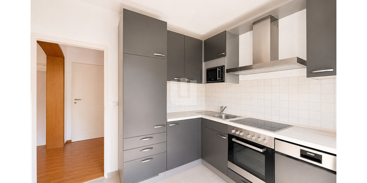 WINDISCH - Gut vermietetes 4-Parteien-Haus in ruhiger Wohngegend mit Ausbaupotential im DG - Mehrfamilienhaus, Wohnhaus Fürstenfeldbruck | Angebot:27199725