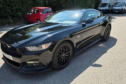 Ford Mustang 116.000 km 27.000 &euro; München 81737