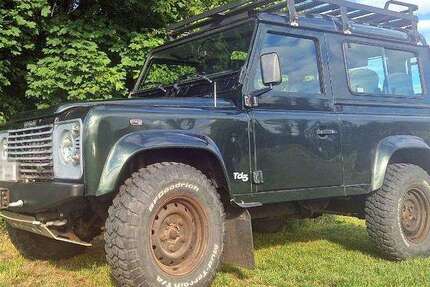 Land Rover Defender 143.338 km 23.900 &euro; München, Landeshauptstadt 81927