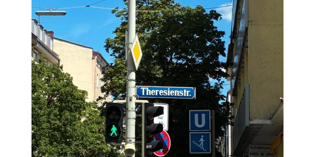 Etagenwohnung München Altstadt-Lehel - 1 Zimmer, 35 m&sup2;, 379.000&euro; | Angebot:26688741