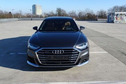 Audi A8 159.495 km 43.960 &euro; München 80686