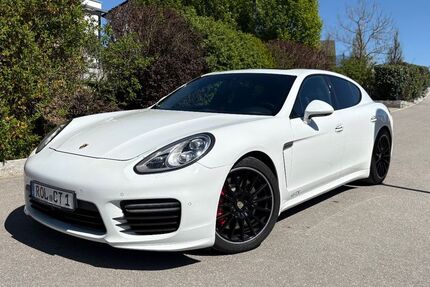 Porsche Panamera 178.600 km 36.499 &euro; München 81675