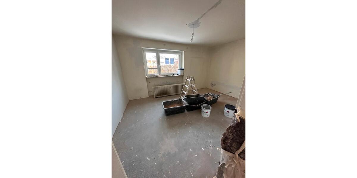 Vollsanierung: 2-Zimmer-Wohnung mit riesigem Balkon direkt an der Würm 2 zimmer