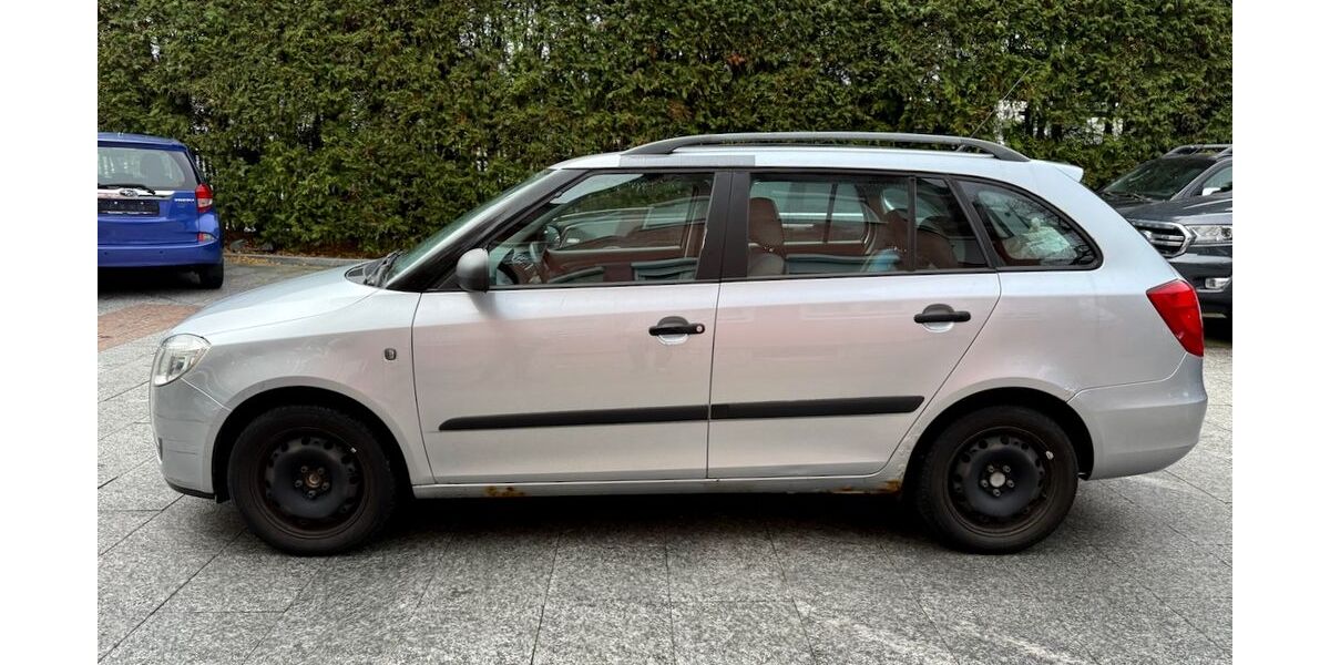 Skoda Fabia 146.000 km 980 &euro; München 81827