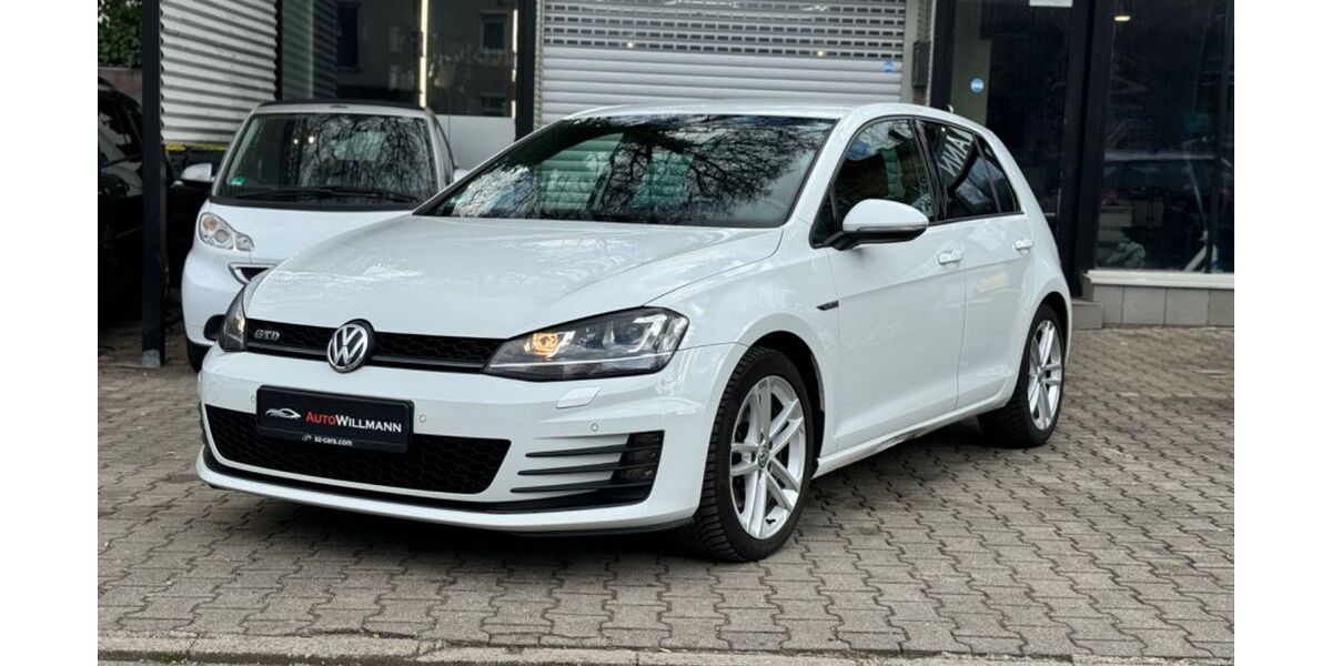 VW Golf 156.706 km 13.499 &euro; münchen 81671