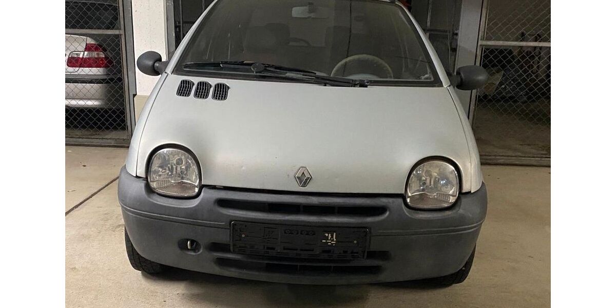 Renault Twingo 260.000 km 590 &euro; München 81927