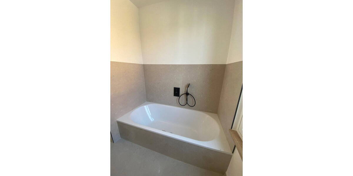 Doppelhaushälfte München Allach-Untermenzing - 7 Zimmer, 165 m&sup2;, 1.560.000&euro; | Angebot:26041234
