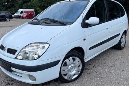 Renault Scenic 210.000 km 950 € München 80939