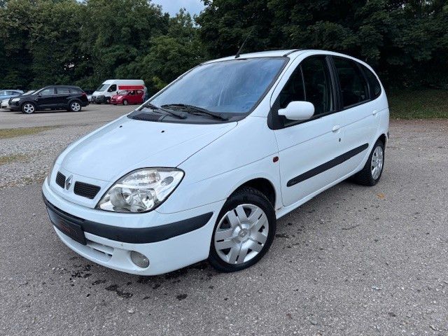 Renault Scenic 210.000 km 950 € München 80939