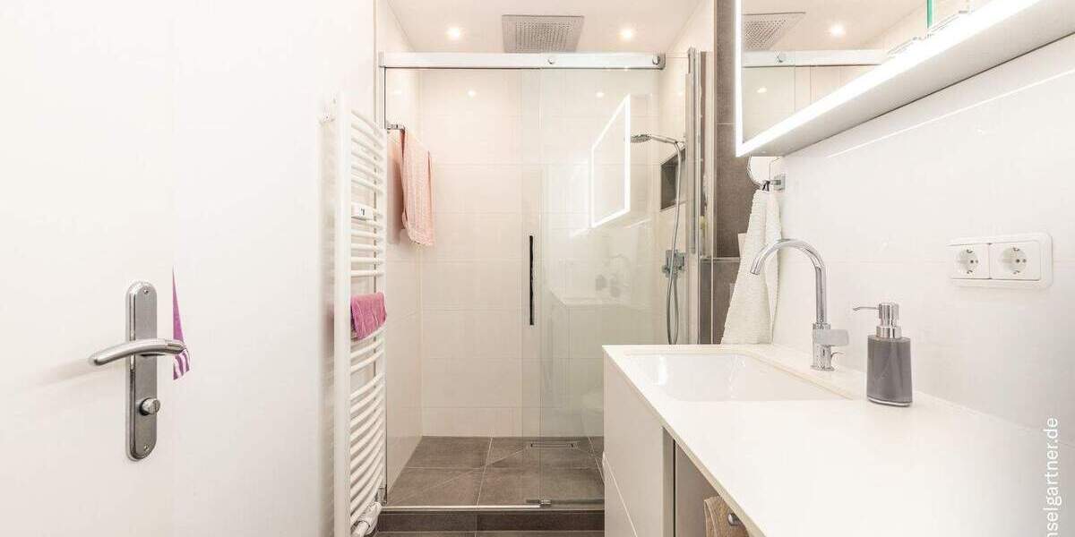 Etagenwohnung München Bogenhausen - 3 Zimmer, 78 m&sup2;, 545.000&euro; | Angebot:24808016