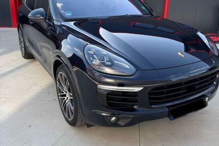 Porsche Cayenne 235.000 km 24.100 &euro; Munchen 81373