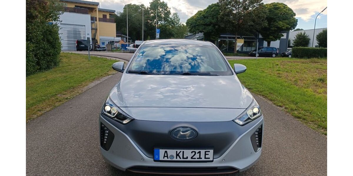 Hyundai IONIQ 96.000 km 13.999 &euro; Unterschleißheim 85716