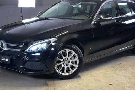 Mercedes-Benz C 250 157.900 km 14.900 &euro; München 81677