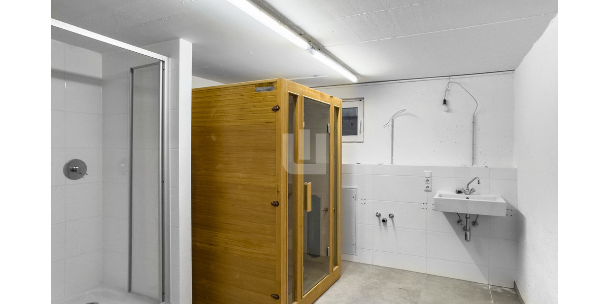 Haus in Haus - hochwertig sanierte Maisonette-Whg. mit drei Balkonen am Ortsrand von Gröbenzell - Maisonettenwohnung Gröbenzell | Angebot:25838795