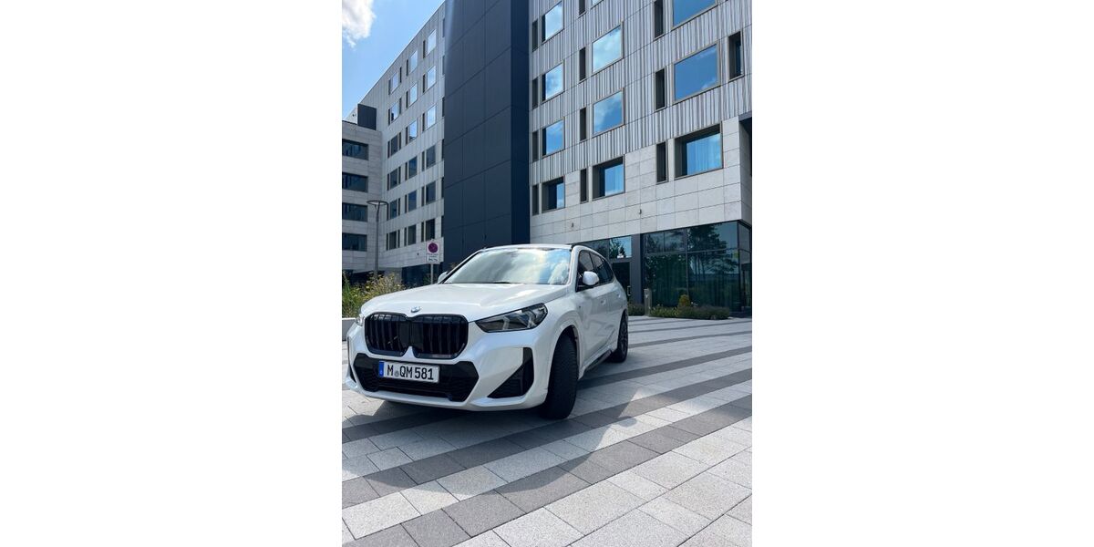 BMW X1 29.000 km 31.200 &euro; Garching 85748