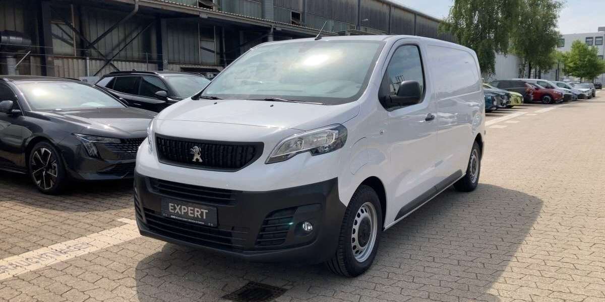 Peugeot Expert 1.500 km 23.990 &euro; München 80807